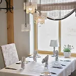 Kurgo Villa Hotel 3*