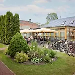 Kurgo Villa Hotel 3* Пярну