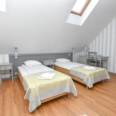 Kurgo Villa Self Check-In Hotel 3* Пярну