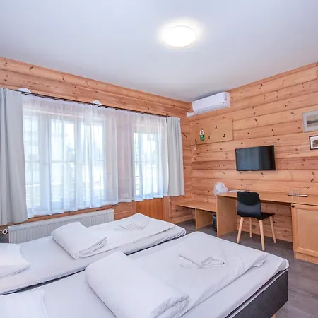 Kurgo Villa Self Check-In Hotel Пярну