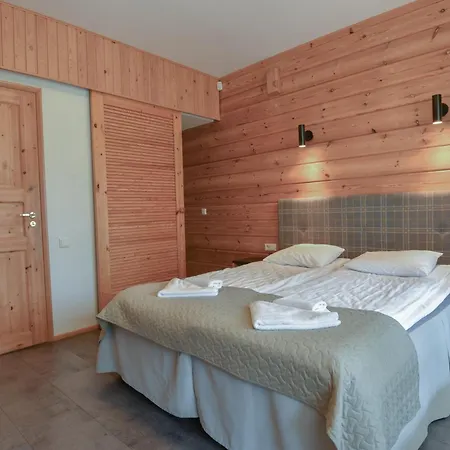 Kurgo Villa Hotel Отель Пярну