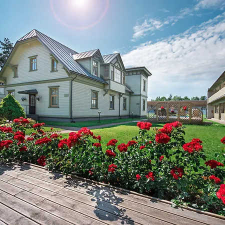 Kurgo Villa Hotel 3* Пярну