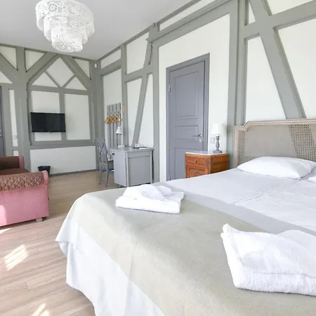 Отель Kurgo Villa Hotel Пярну