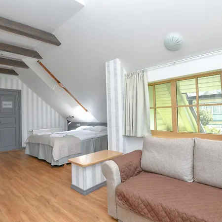 Kurgo Villa Hotel Пярну