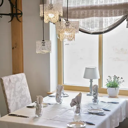 Kurgo Villa Hotel 3*